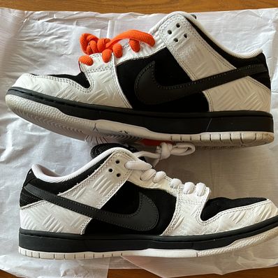 TIGHTBOOTH × Nike SB Dunk Low Pro QS "Black and White"