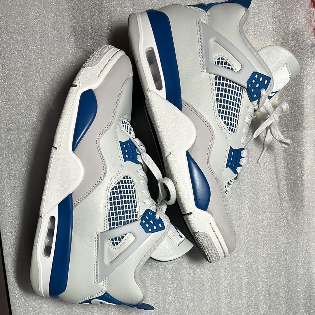 Nike Air Jordan 4 Retro "Industrial Blue"