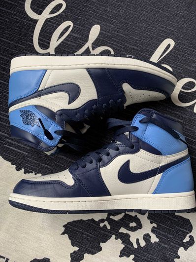 Nike Air Jordan 1 Retro High OG "Obsidian/University Blue"