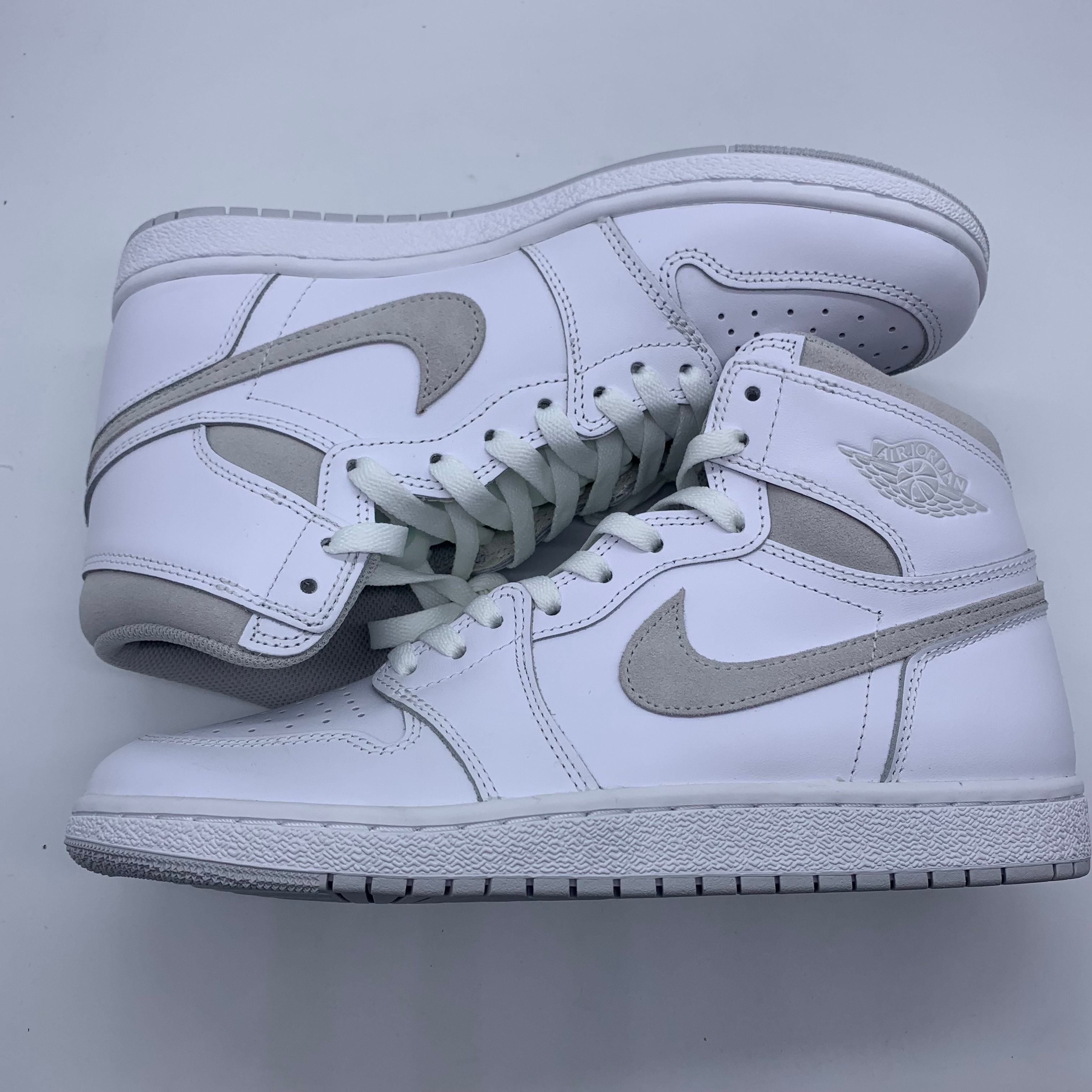 Nike Air Jordan 1 High 85 "Neutral Grey"