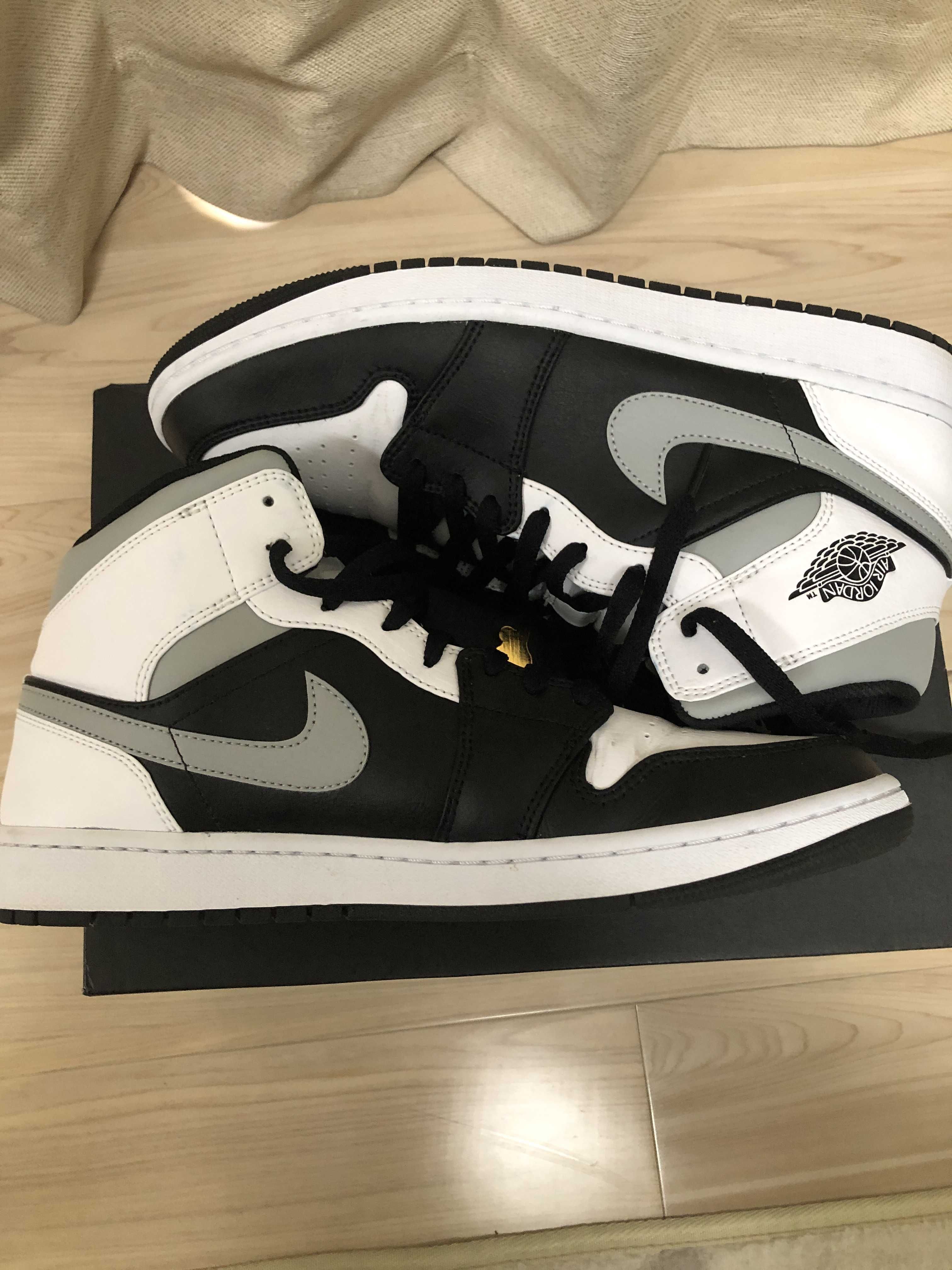 NIKE AIR JORDAN 1 MID "WHITE SHADOW"