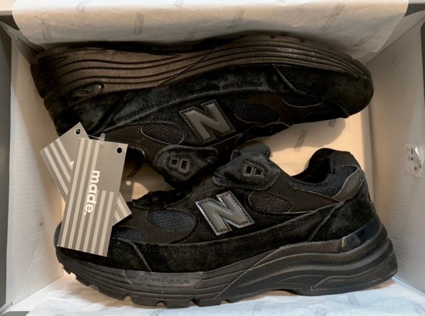 New Balance 992 "Triple Black"