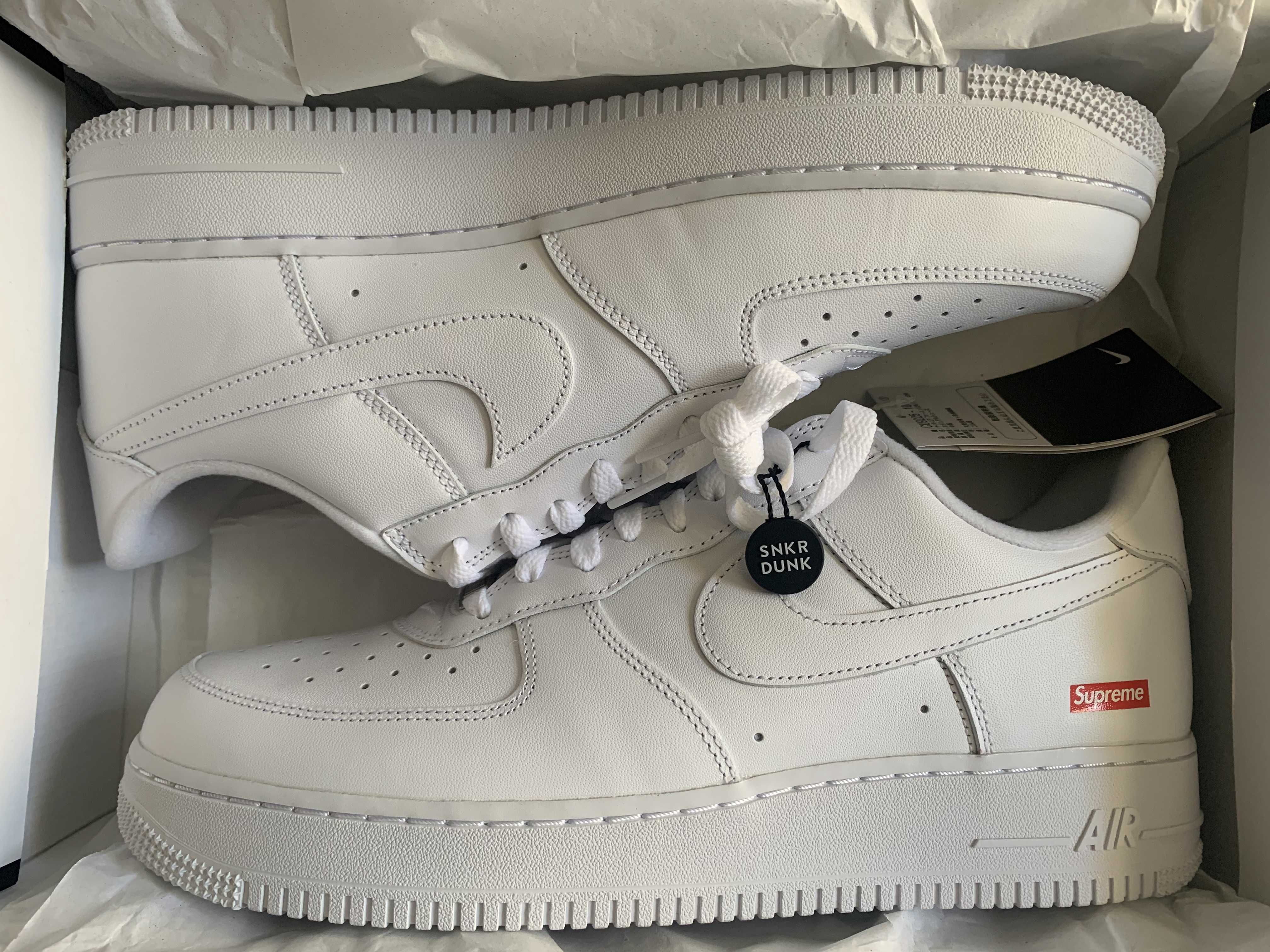 Supreme × Nike Air Force 1 Low "White"