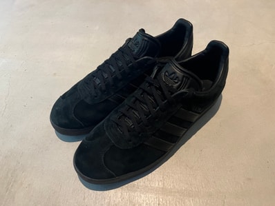 adidas Gazelle "Triple Black"
