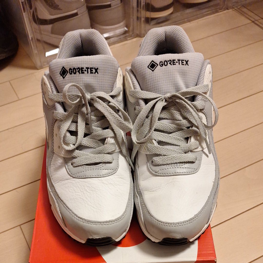 Nike Air Max 90 GORE-TEX "Photon Dust"