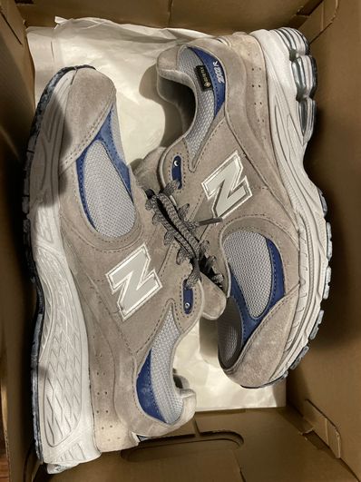 New Balance 2002R "Light Gray"