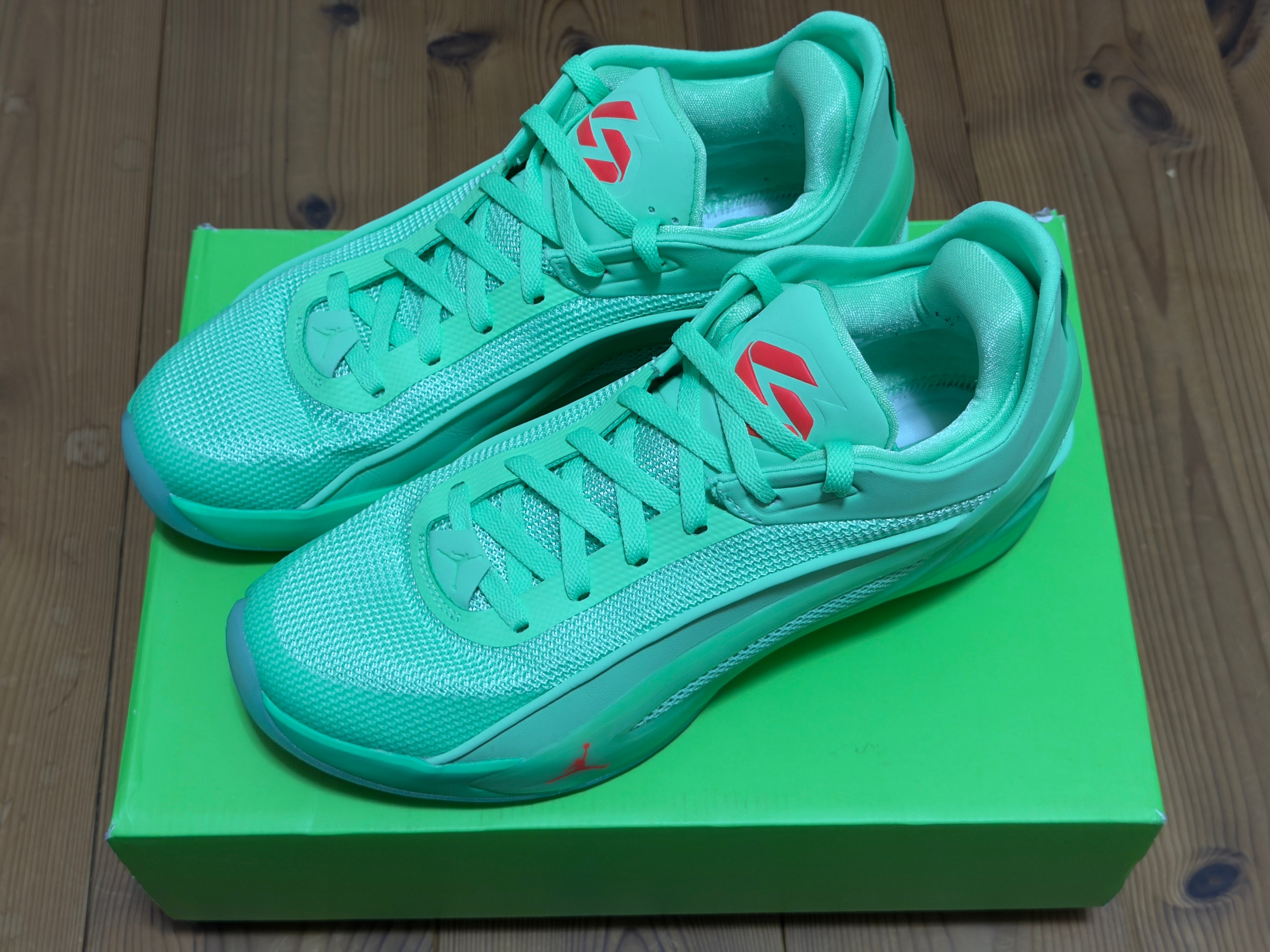 Nike Luka 5 "Viper Edge" (IQ0632-301/IQ0630-301)