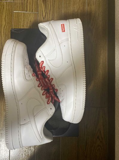 Supreme × Nike Air Force 1 Low "White"