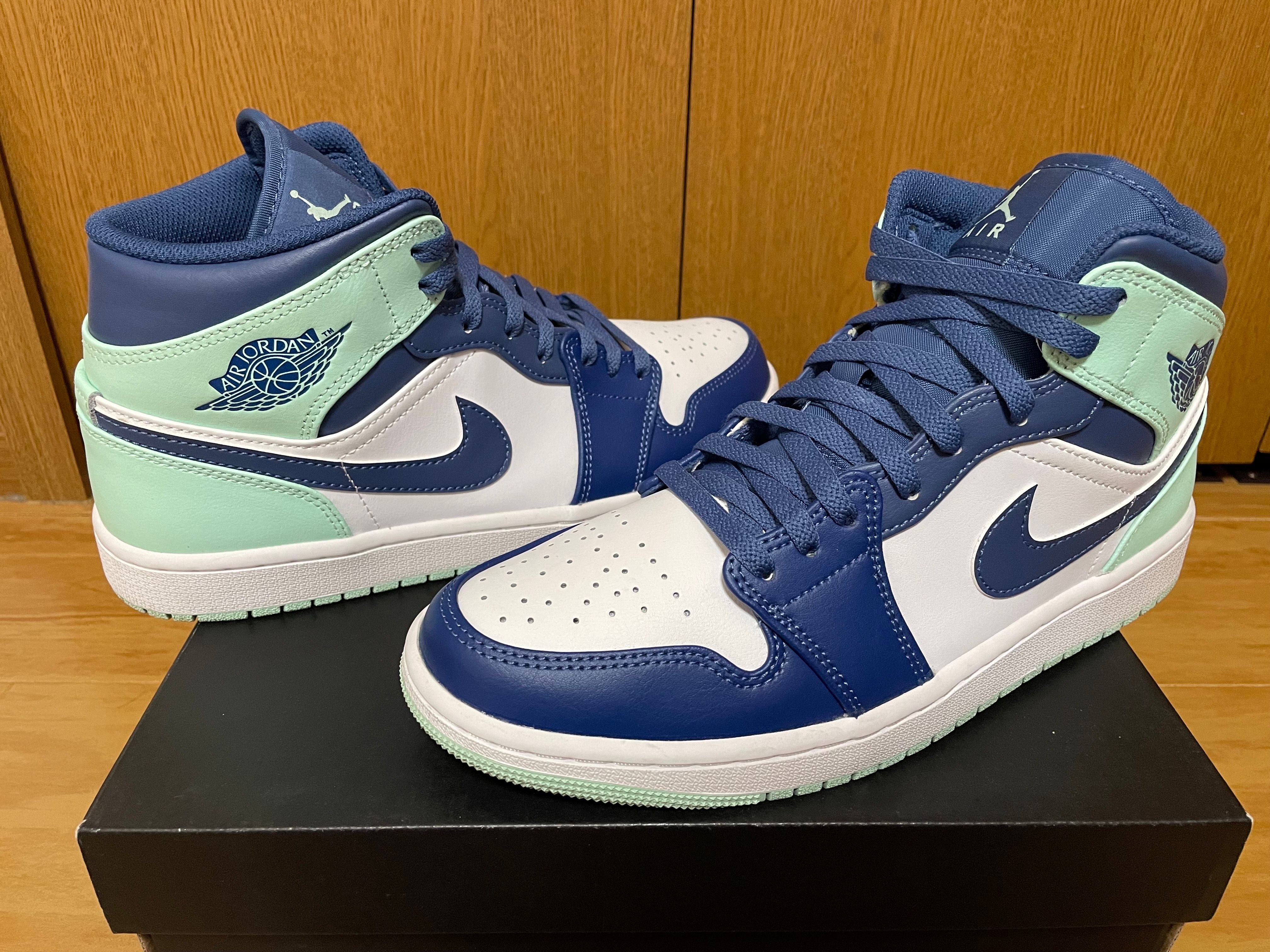 Nike Air Jordan 1 Mid "Blue Mint"