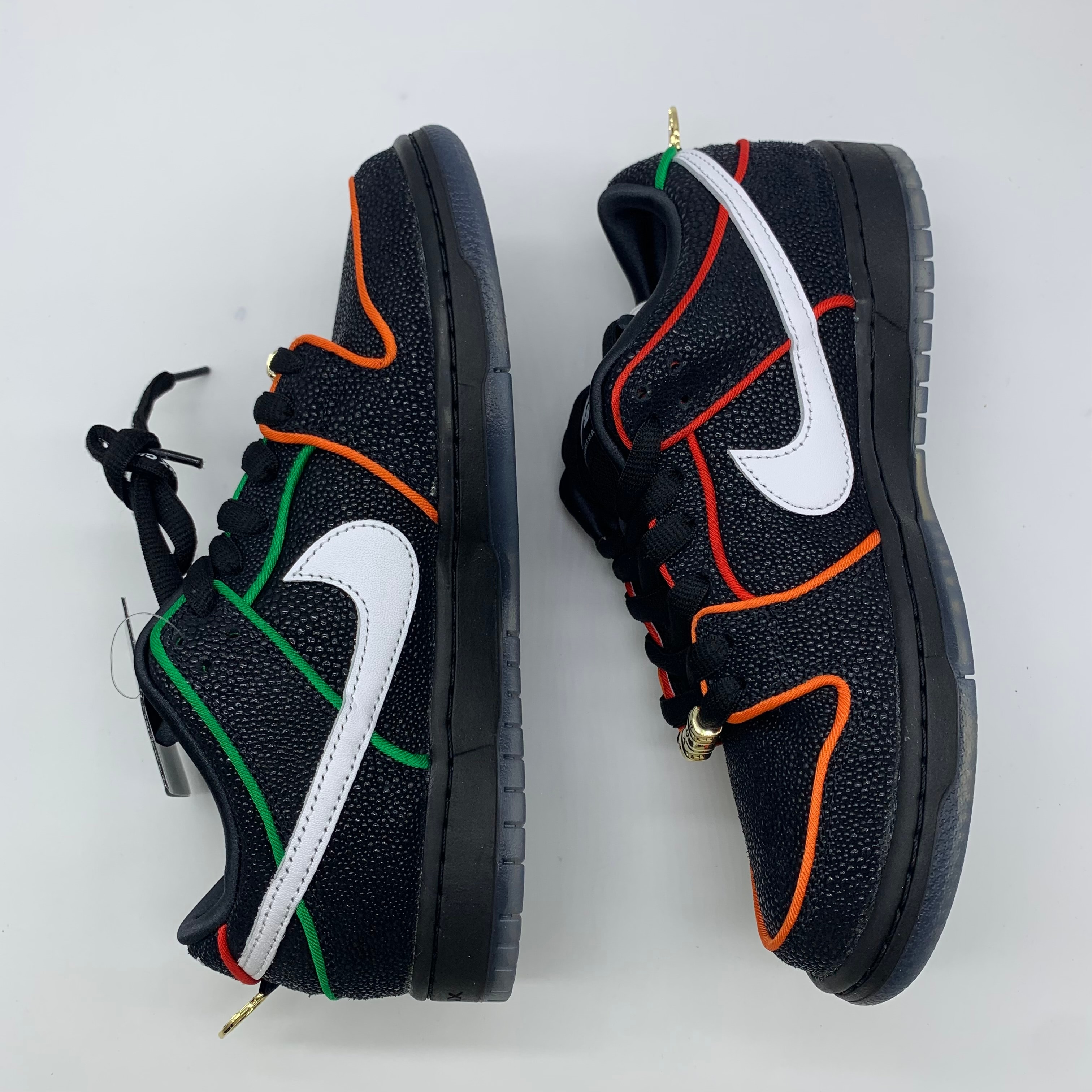 Bronx Girls Skate × Nike SB Dunk Low Pro "Black/Challenge Red"