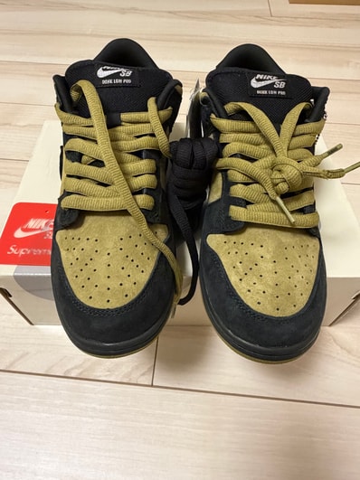 Supreme × Nike SB Dunk Low "Camper Green" (Asia Exclusive) (25FW Week2)