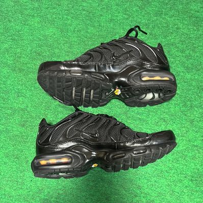Nike Air Max Plus "Triple Black"