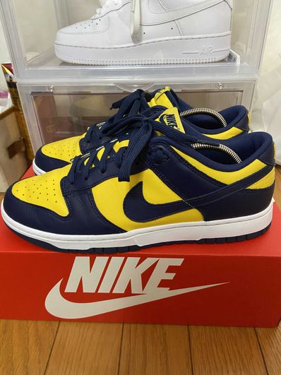 Nike Dunk Low "Michigan"