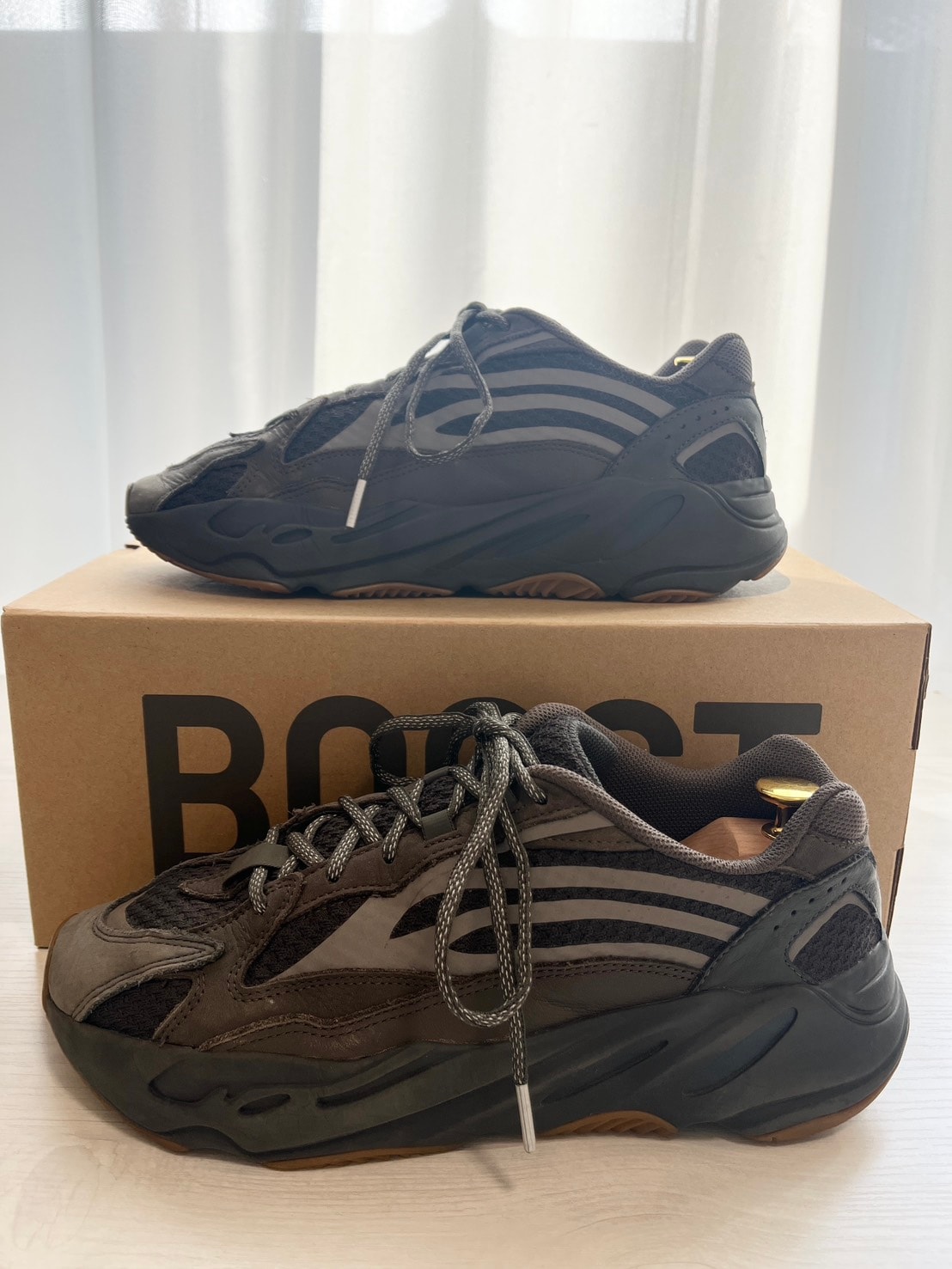 ADIDAS ORIGINALS YEEZY BOOST 700 V2 "GEODE"