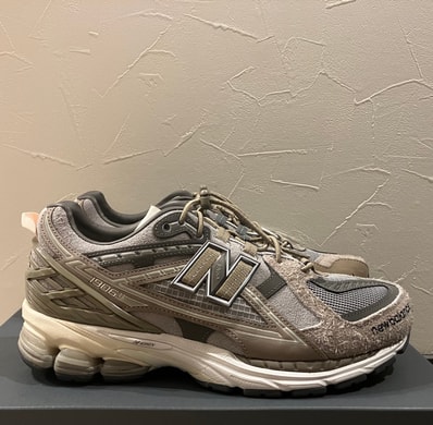 INVINCIBLE × N.HOOLYWOOD × New Balance 1906U "Gray Titan"