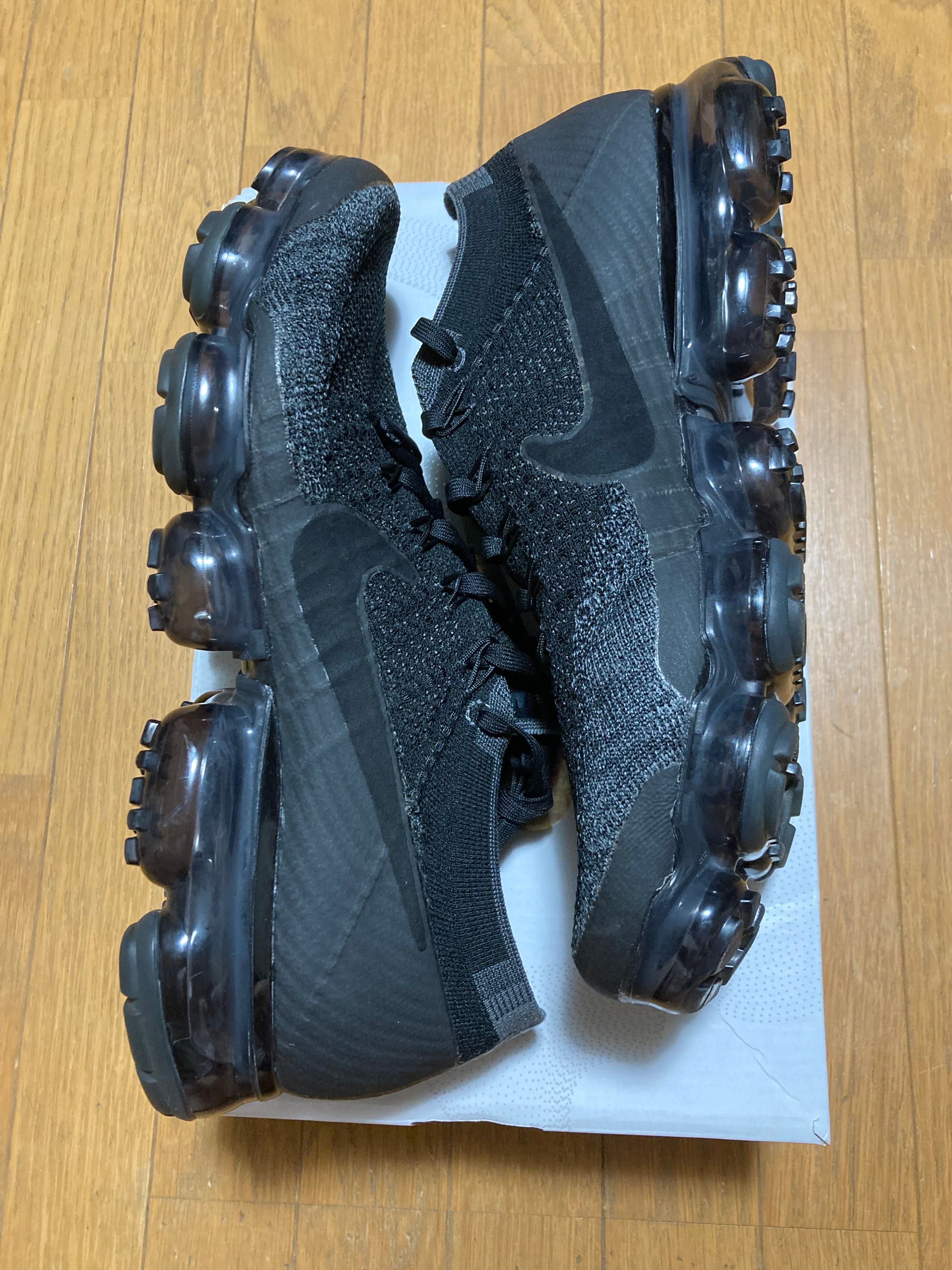Nike Air Vapormax Flyknit "Triple. Black 2.0"