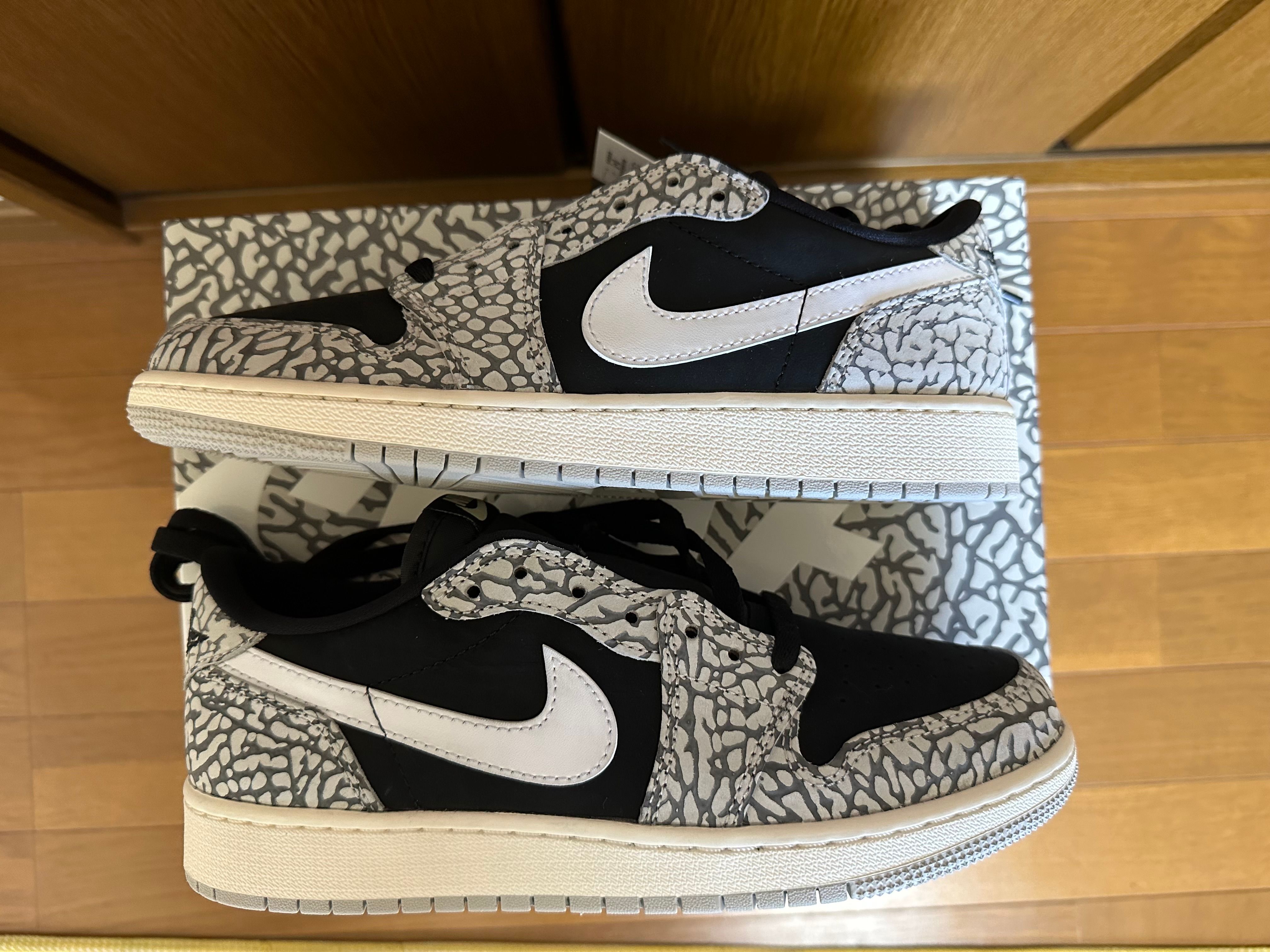 Nike GS Air Jordan 1 Retro Low OG "Black Cement"