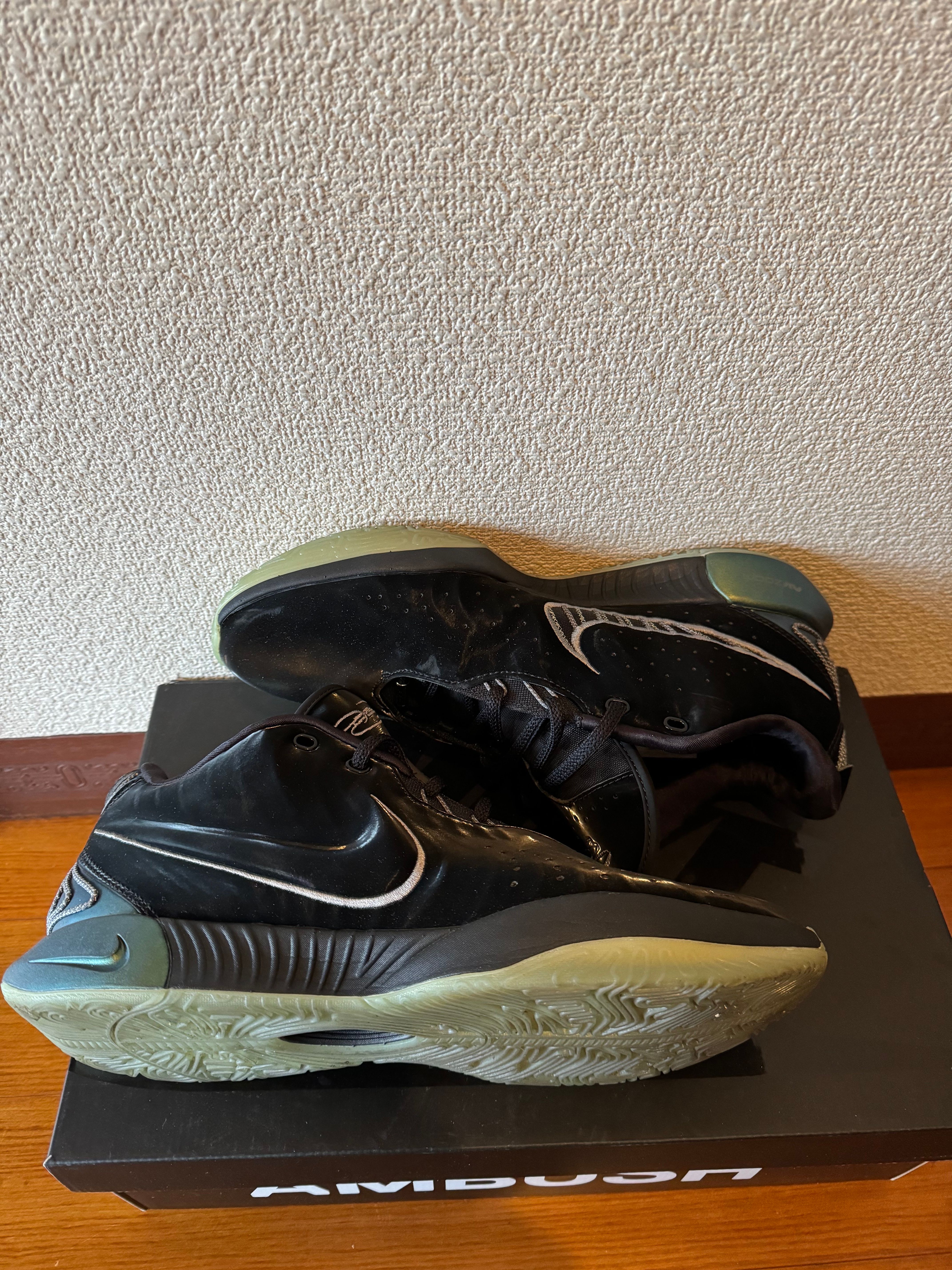 Nike LeBron 21 "Tahitian"