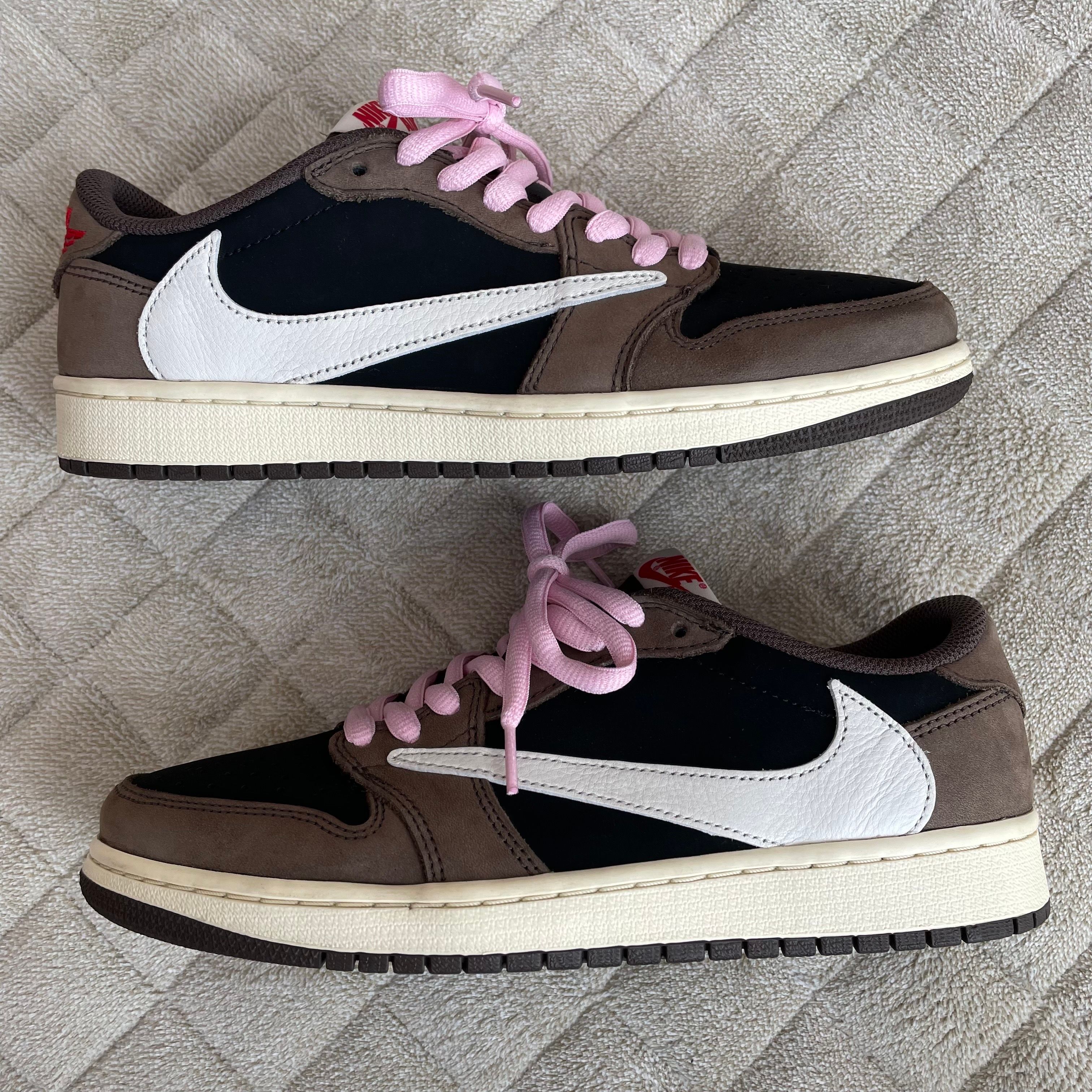 Travis Scott × Nike Air Jordan 1 Low OG SP-T "Black/Dark Mocha"