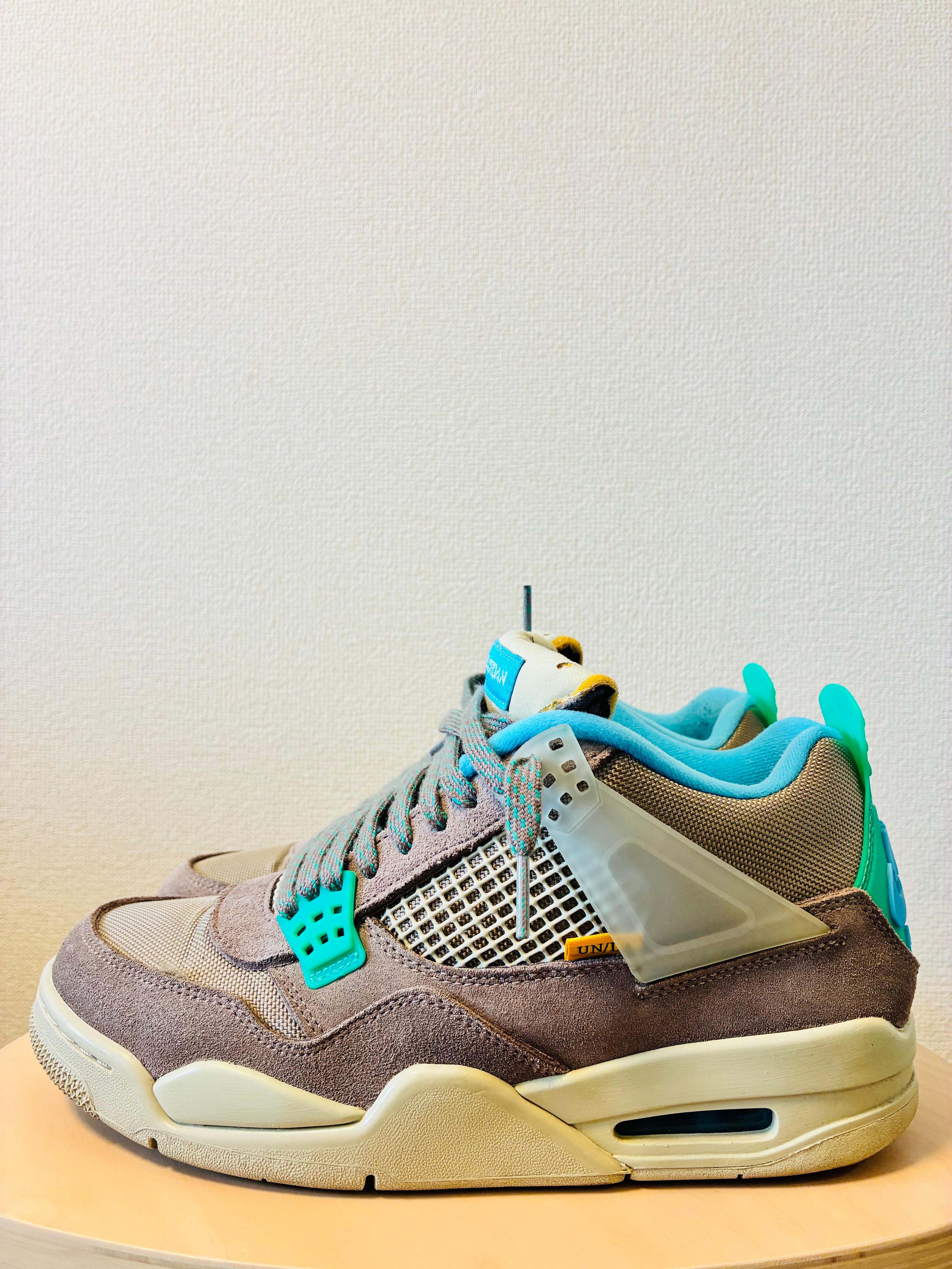 UNION × Nike Air Jordan 4 SP "Taupe Haze"