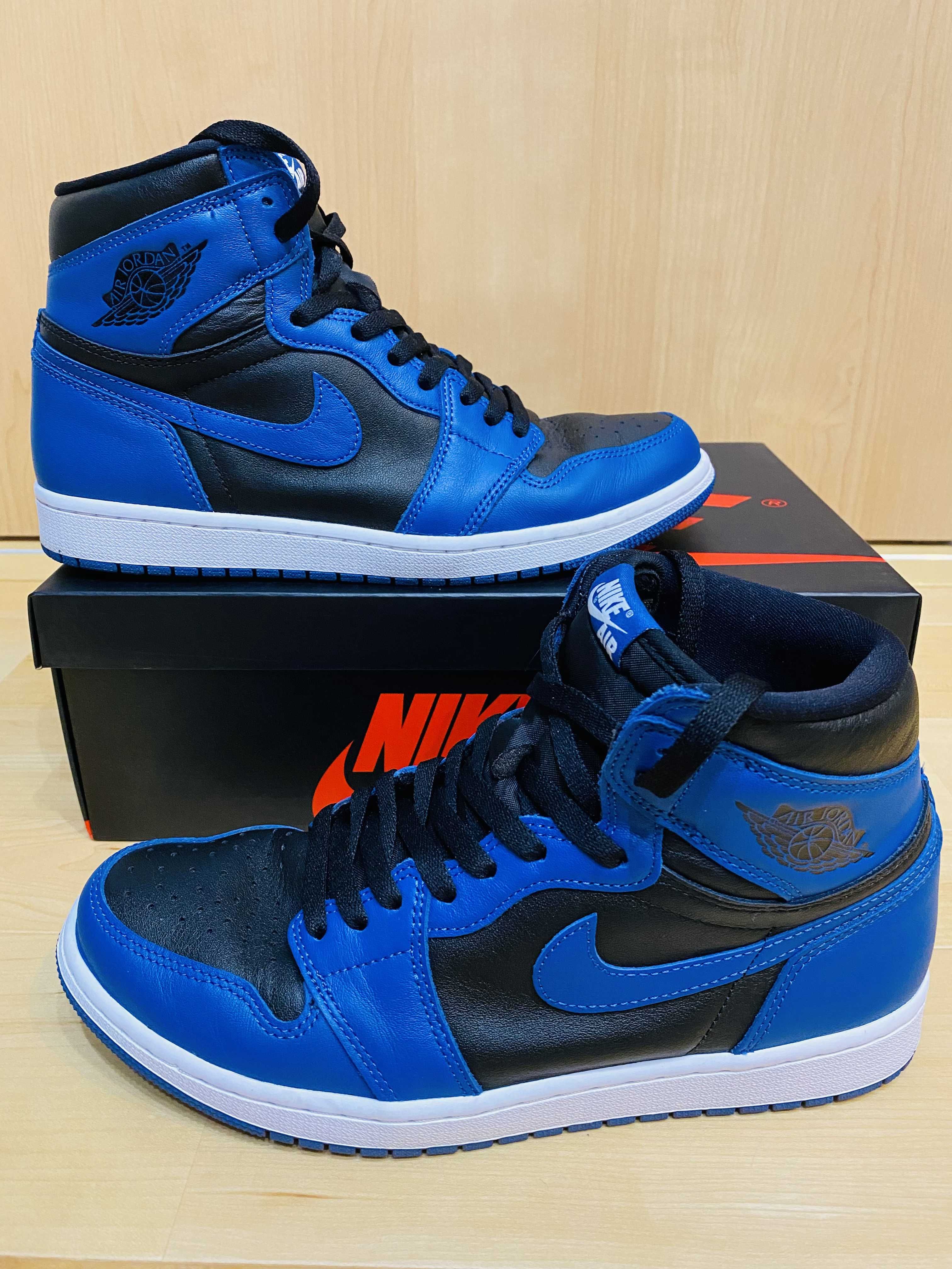 Nike Air Jordan 1 Retro High OG "Dark Marina Blue"