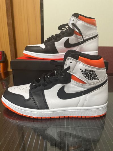 Nike Air Jordan 1 Retro High OG "Electro Orange"