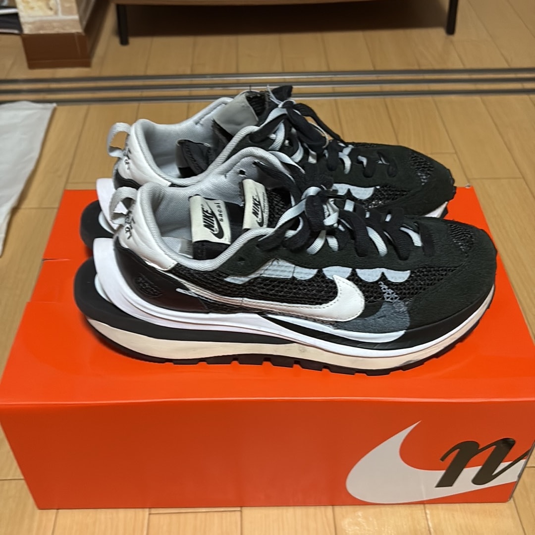 sacai × Nike Vapor Waffle "Black and White"