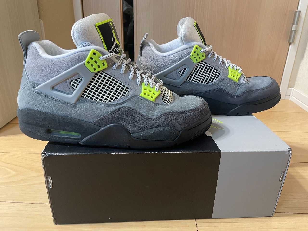 NIKE AIR JORDAN 4 RETRO LE "NEON"