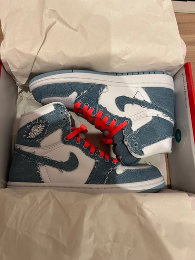 Nike Women's Air Jordan 1 High OG "Denim"