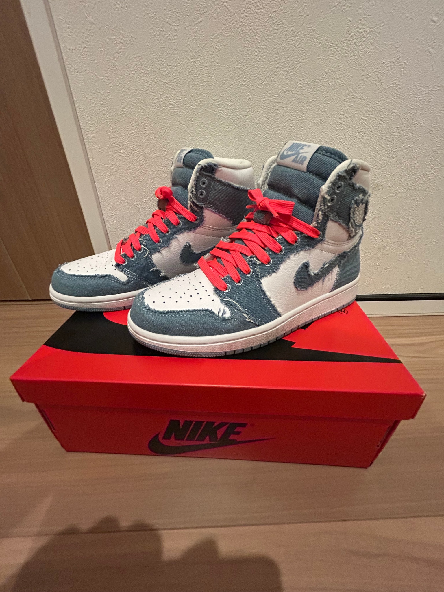 Nike Women's Air Jordan 1 High OG 