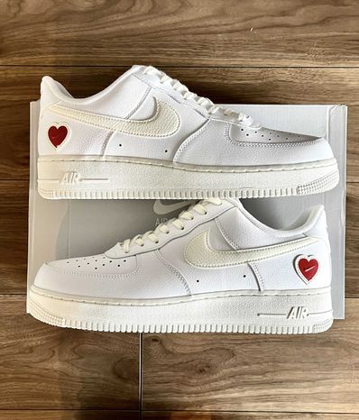Nike Air Force 1 Low "Valentines Day"