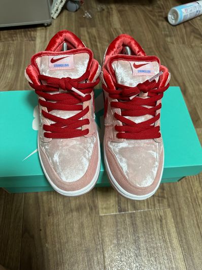 Strangelove × Nike SB Dunk Low "Valentine’s Day"