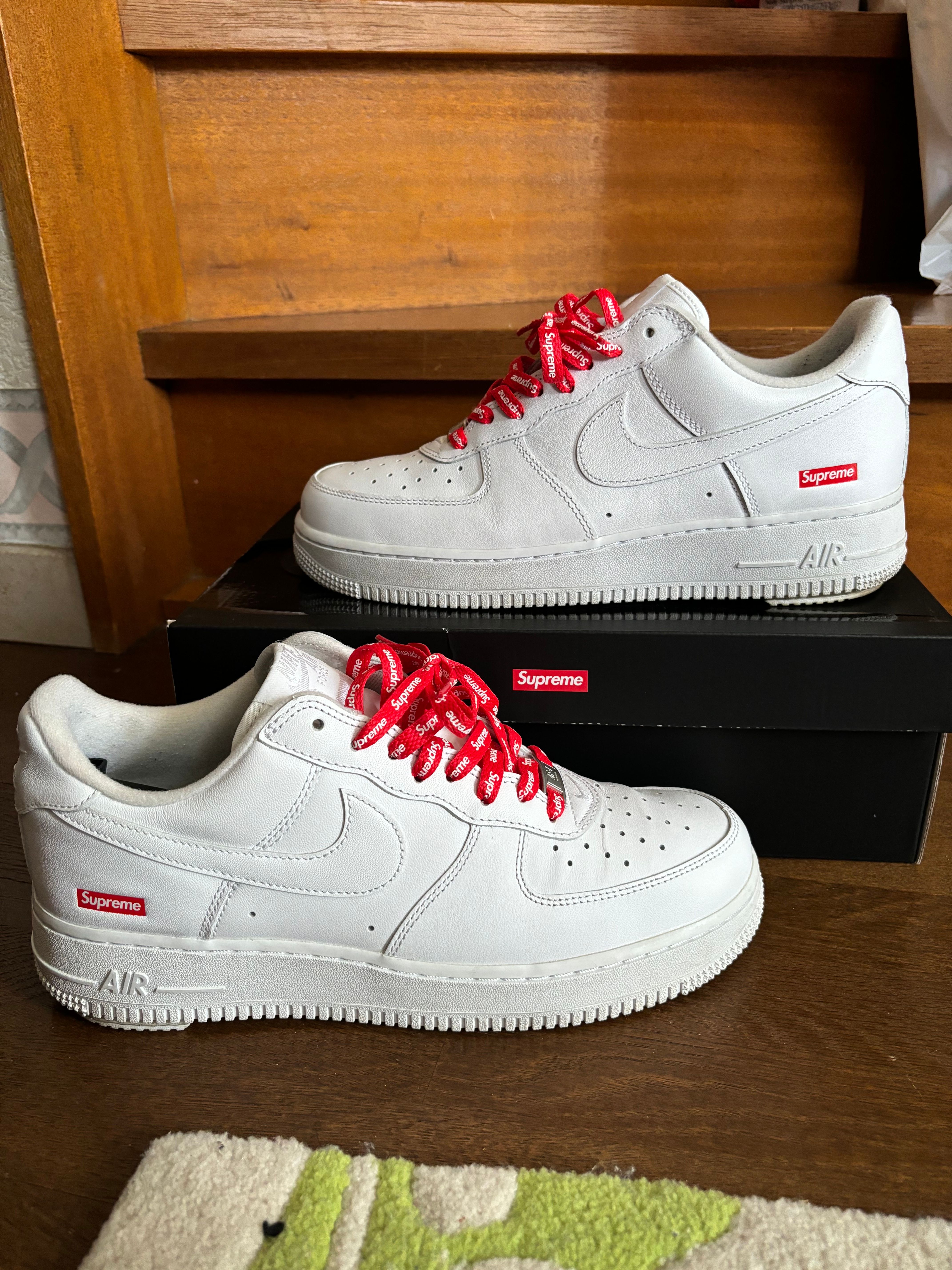 Supreme × Nike Air Force 1 Low "White"