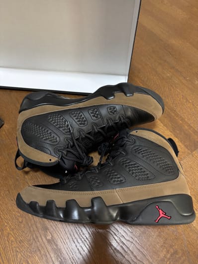 Nike Air Jordan 9 "Olive" (2024)