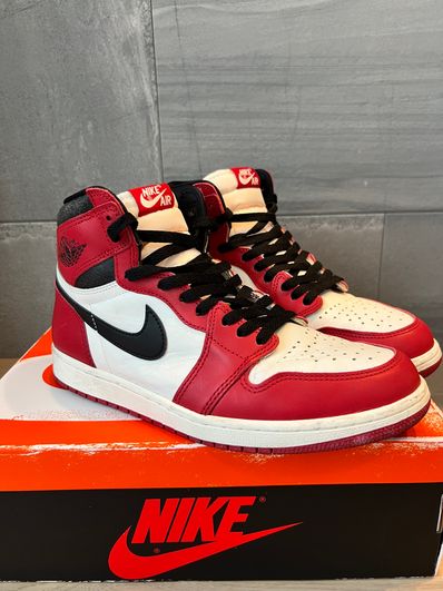 Nike Air Jordan 1 High OG "Lost & Found/Chicago"