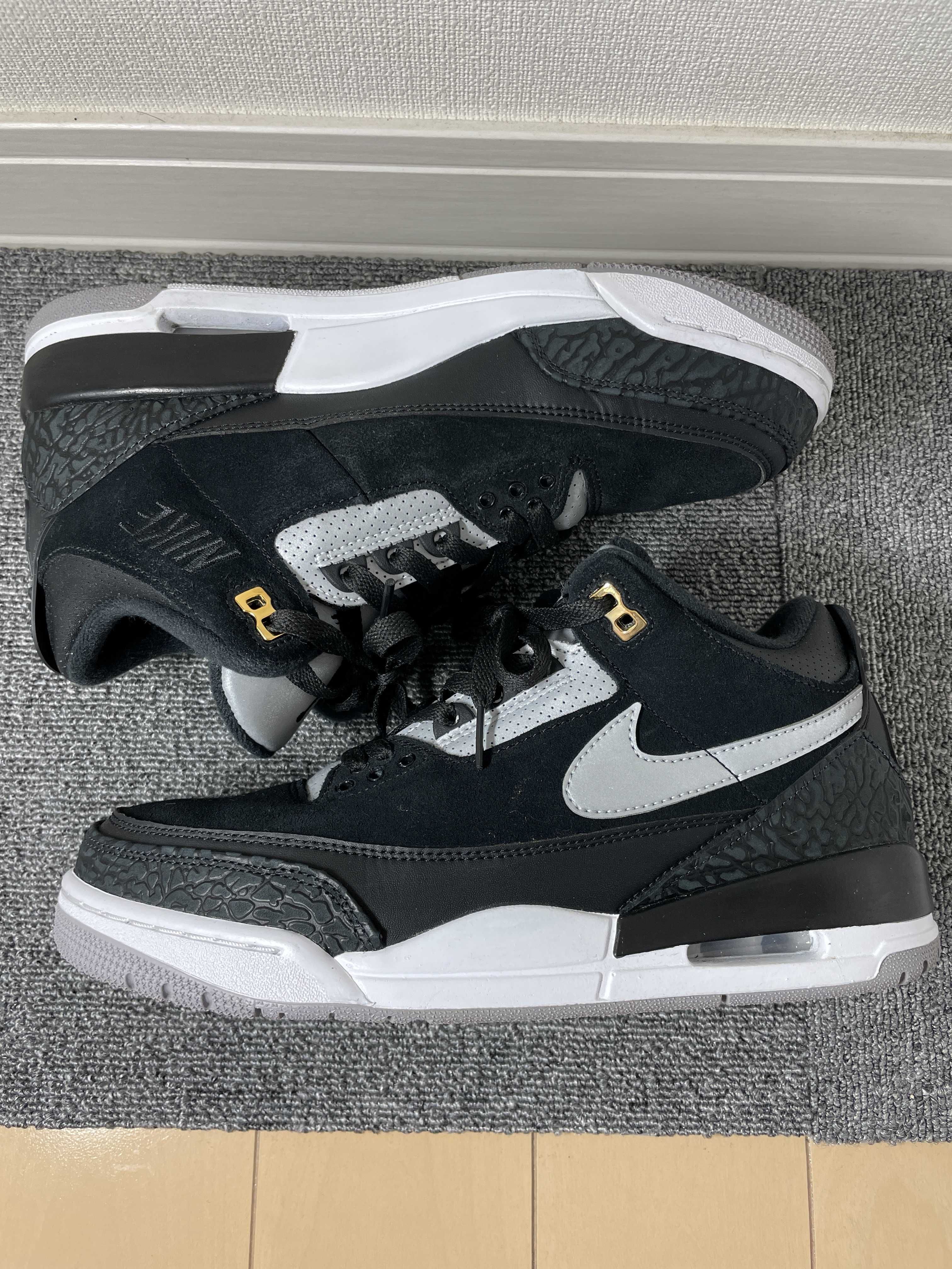 Nike Air Jordan 3 Retro Tinker "Black/Cement Grey"