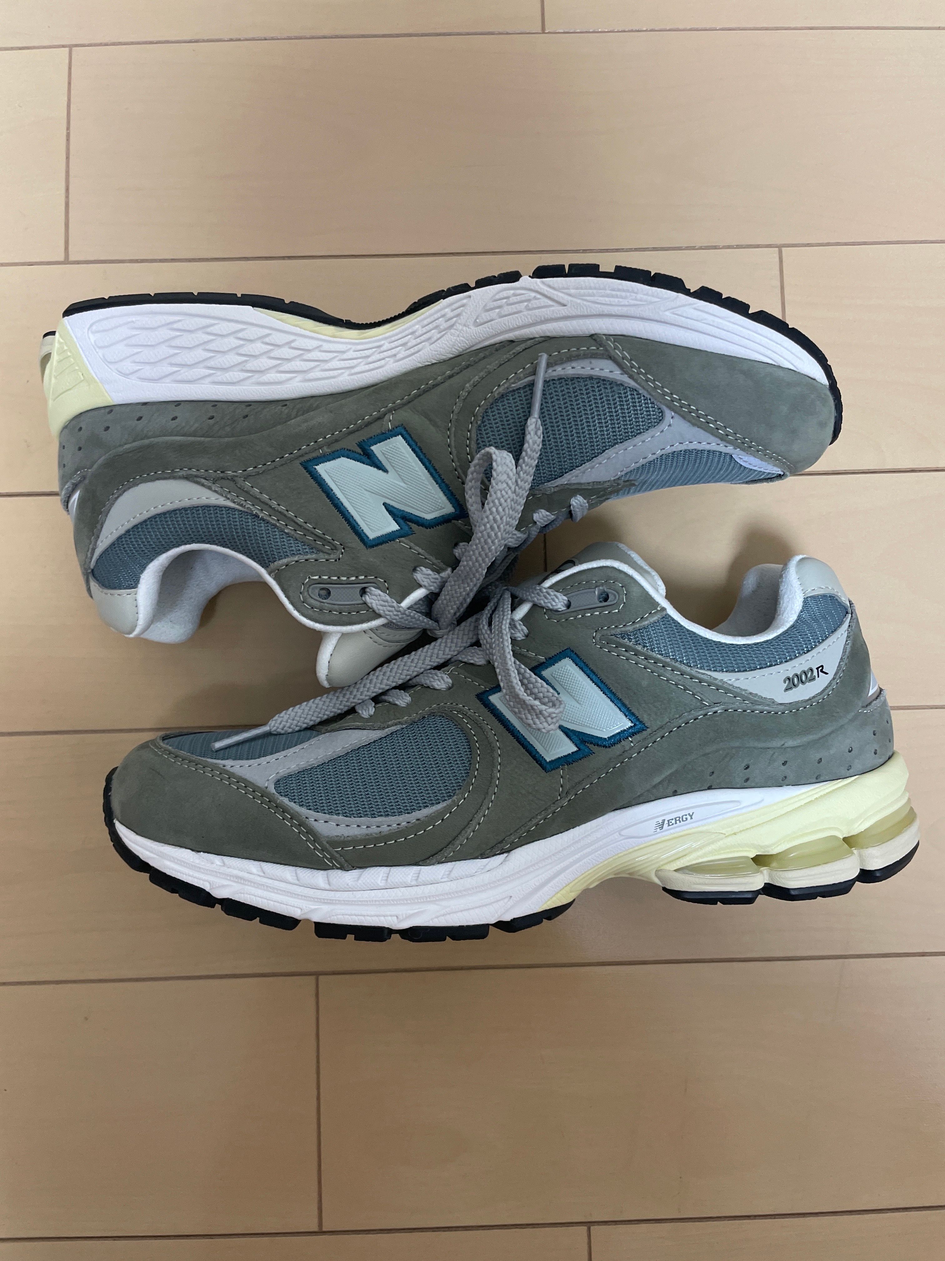 New Balance 2002R "Beige"