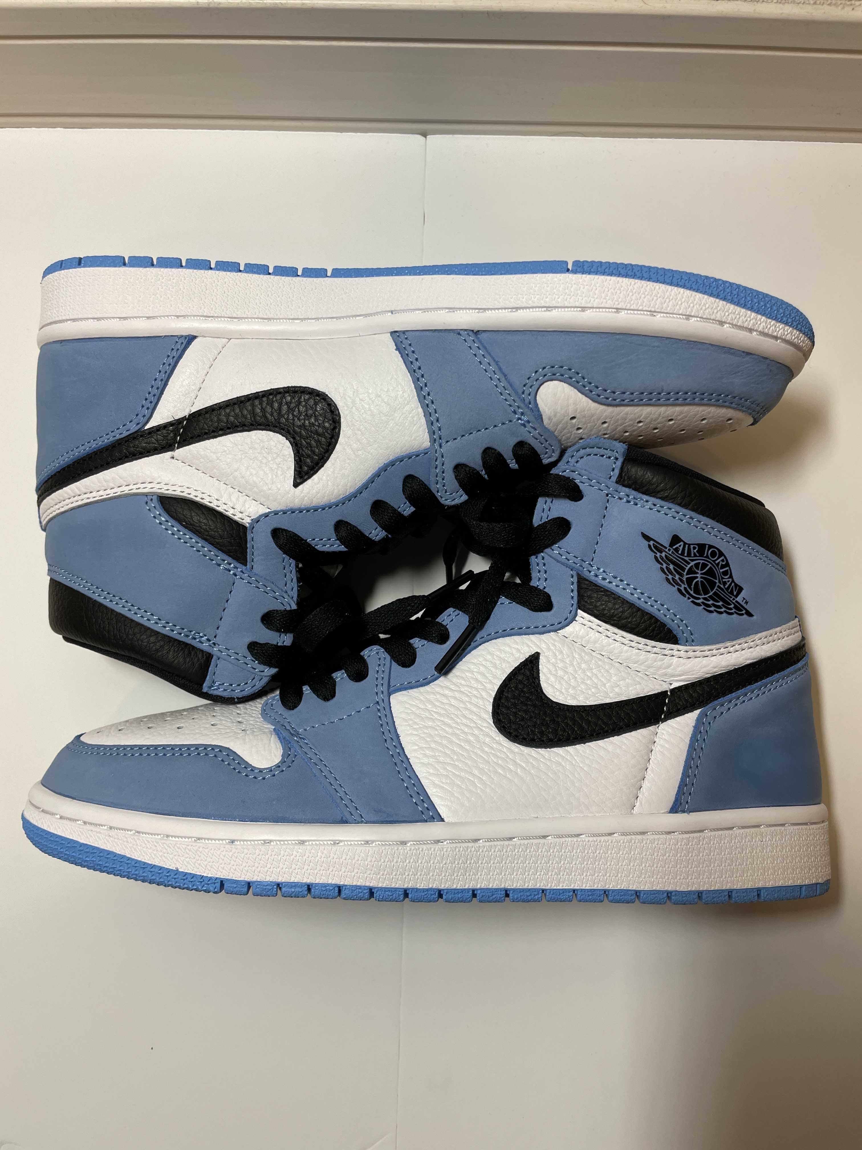 Nike Air Jordan 1 High OG "University Blue"