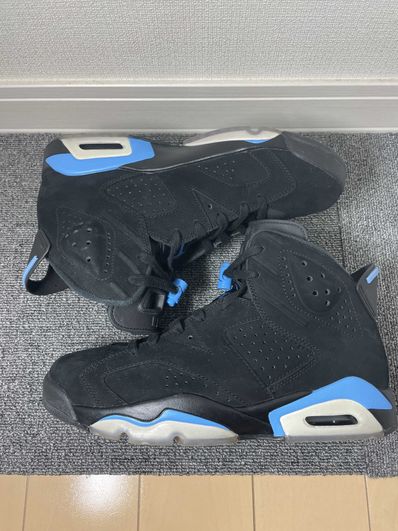NIKE AIR JORDAN 6 RETRO "UNC"