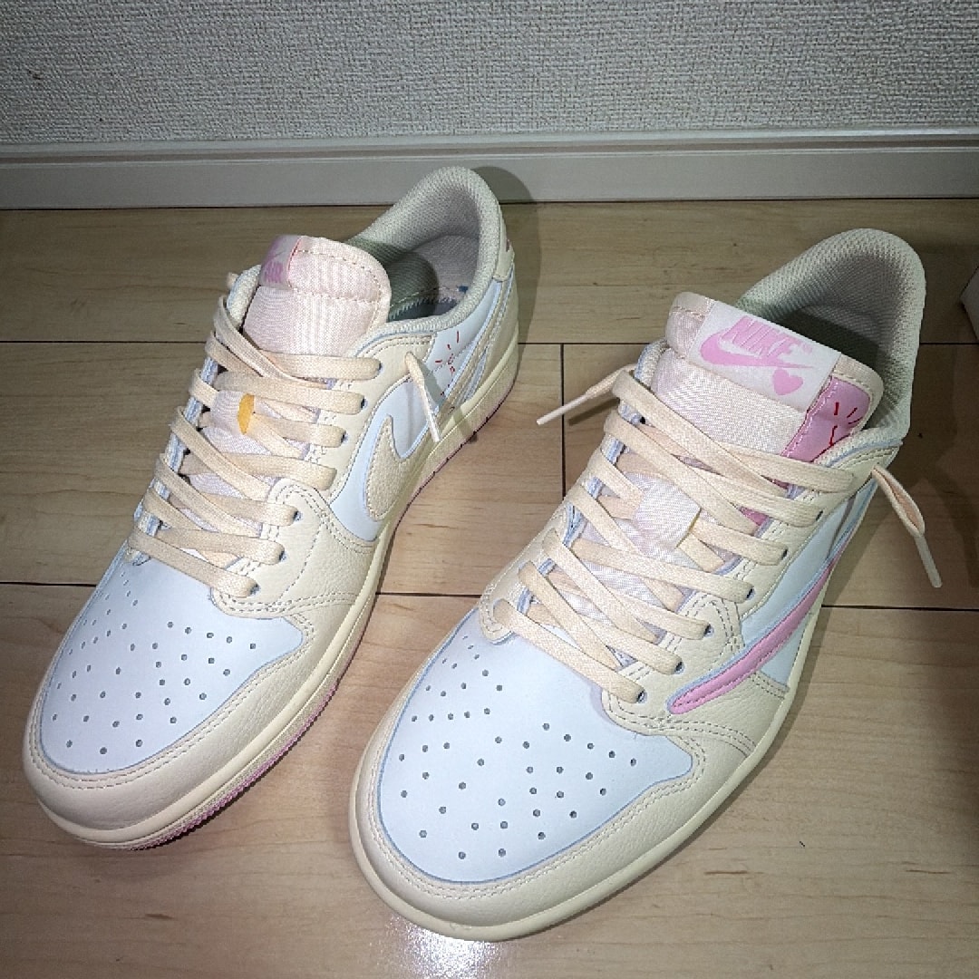 Travis Scott × Nike Air Jordan 1 Retro Low OG "Muslin/Shy Pink"