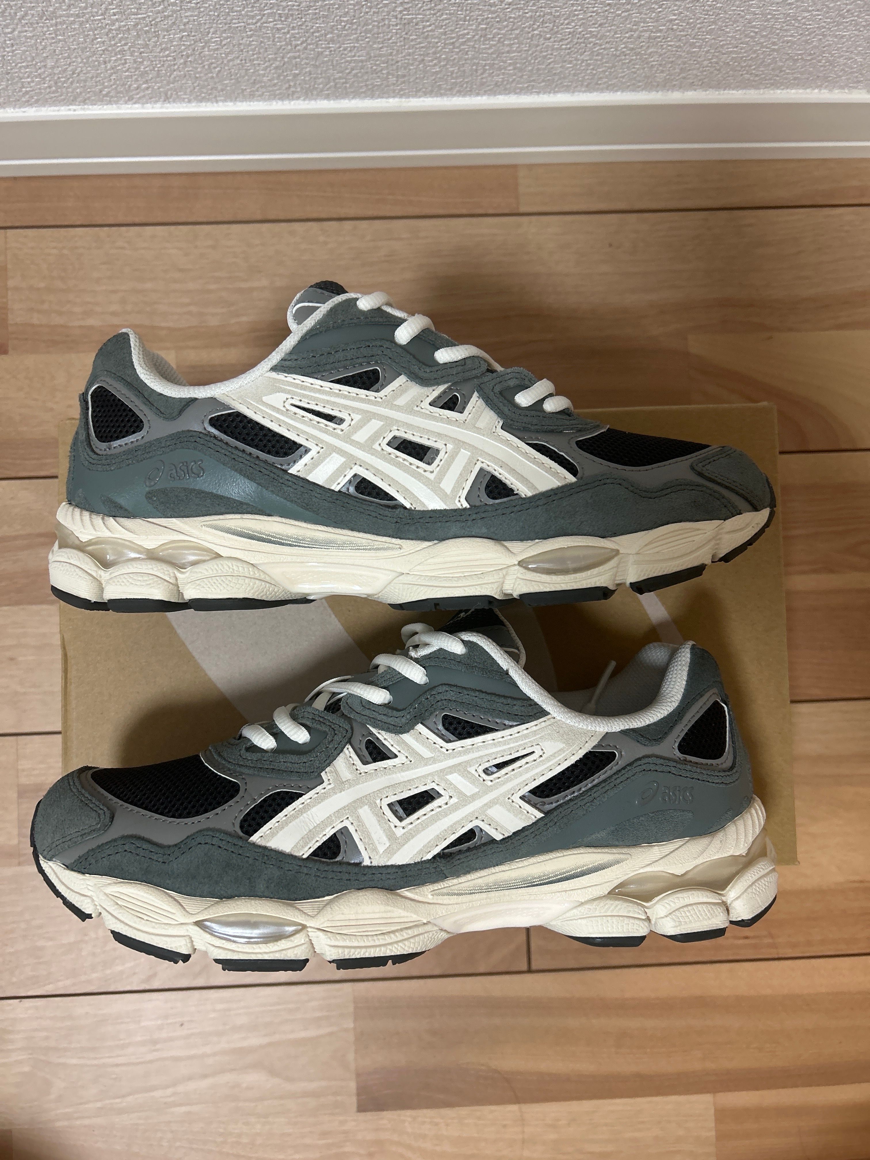 Asics Gel-NYC "Graphite Grey/Smoke Grey"