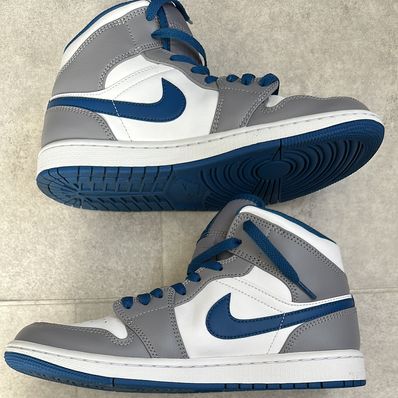 Nike Air Jordan 1 Mid "True Blue"