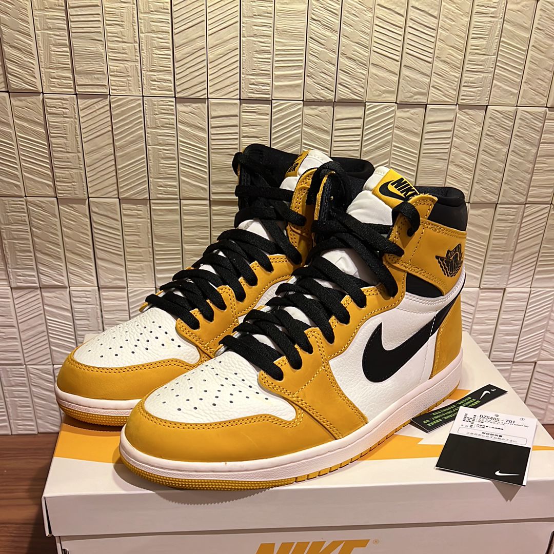 Nike Air Jordan 1 Retro High OG "Yellow Ochre"