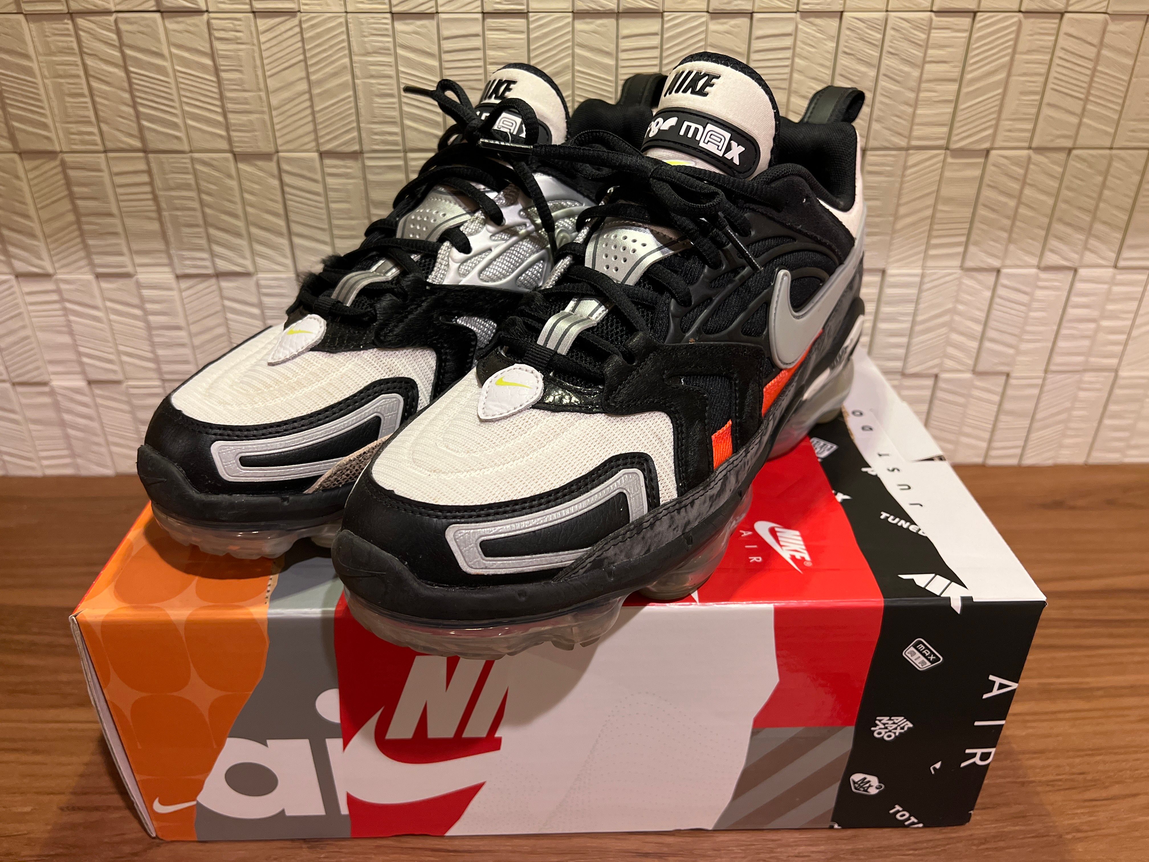 Nike Air Vapormax EVO "What The"