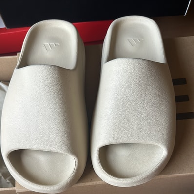 adidas YEEZY Slide "Bone" (FZ5897)