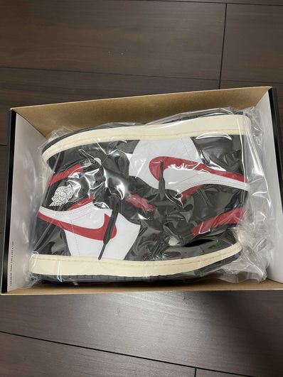 Nike Air Jordan 1 Retro High "Black/White/Sail/Gym Red"