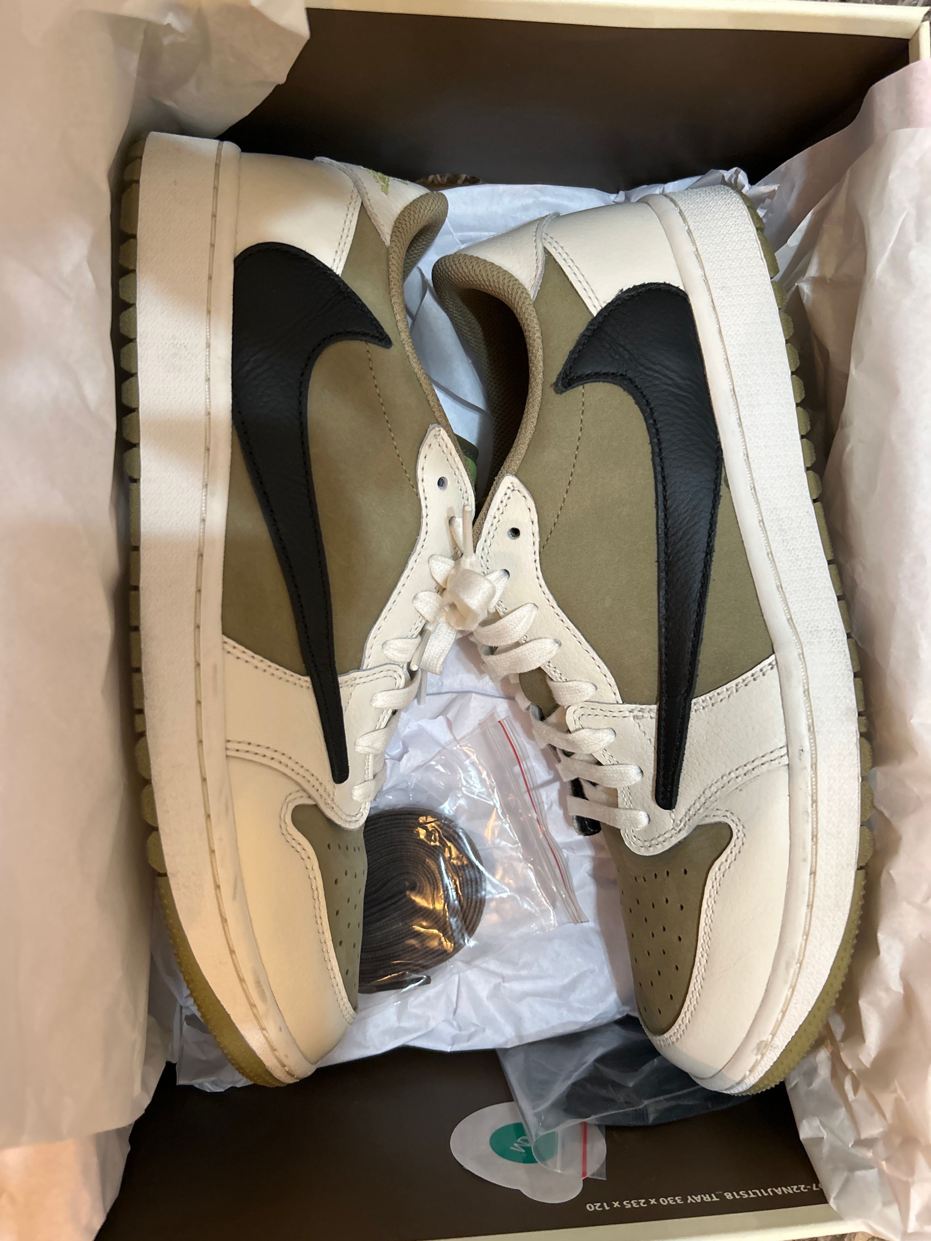 Travis Scott × Nike Air Jordan 1 Low Golf NRG "Neutral Olive"