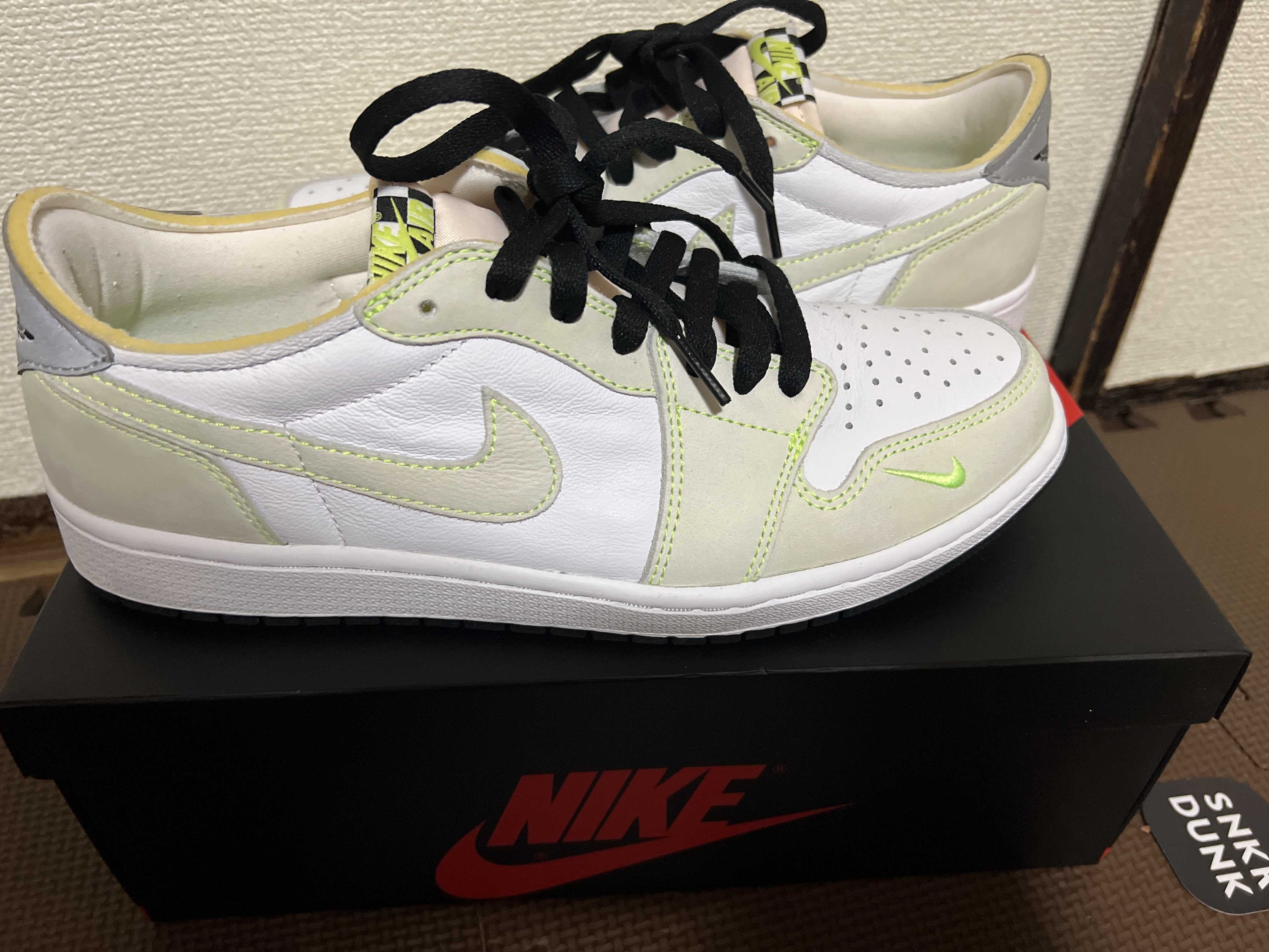 Nike Air Jordan 1 Low OG "Ghost Green" 