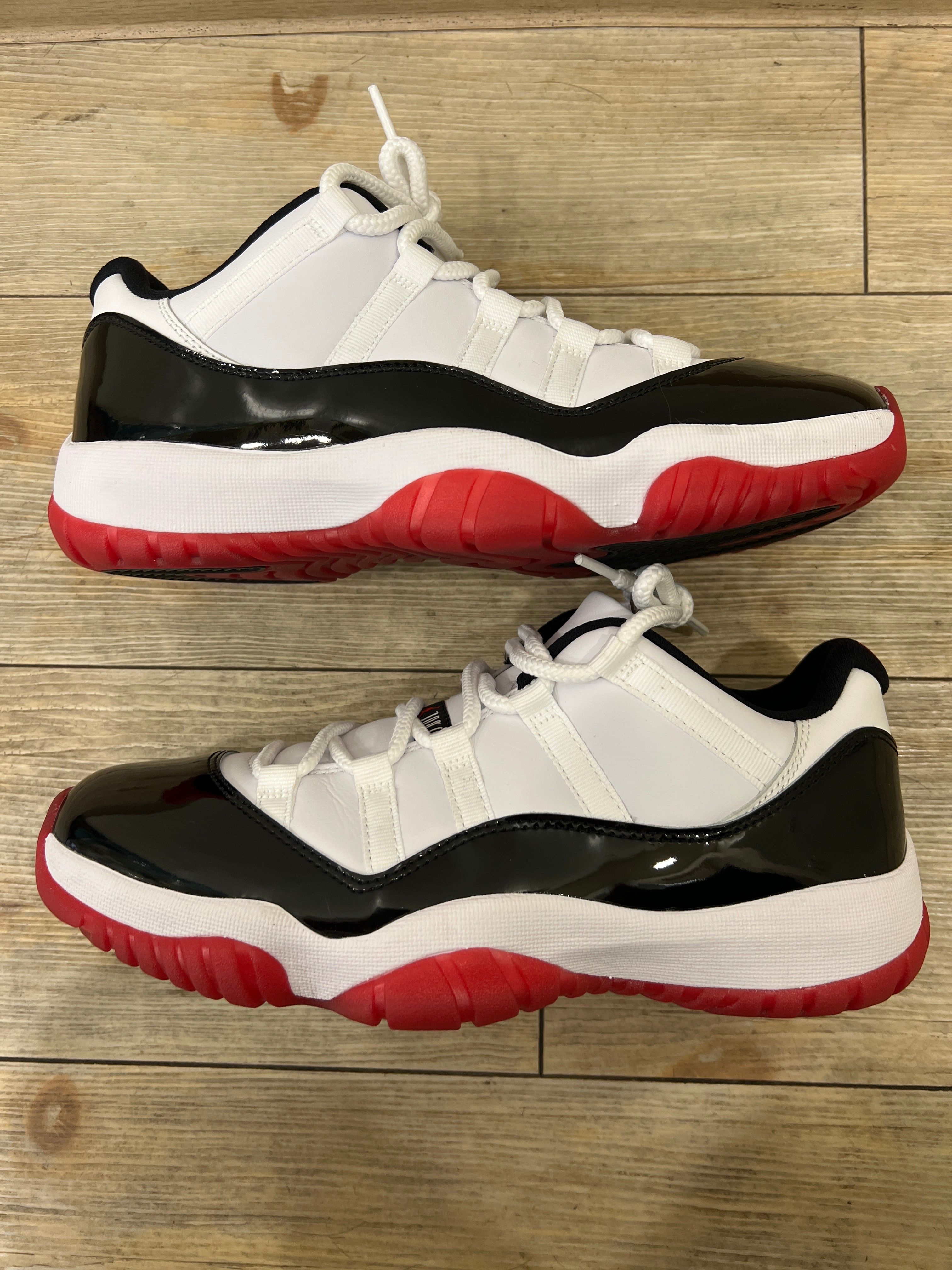 Nike Air Jordan 11 Low "Gym Red"