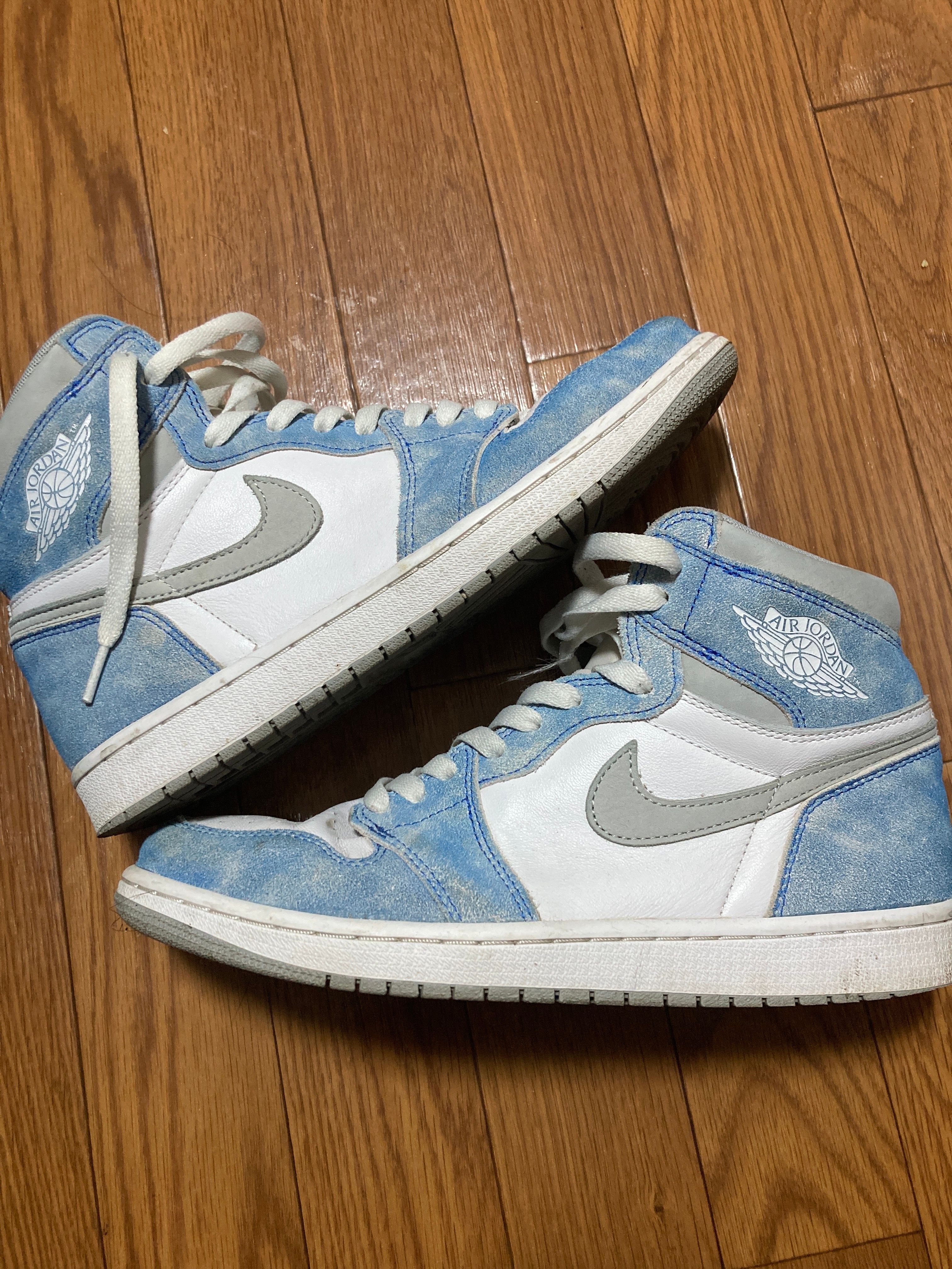 Nike Air Jordan 1 High OG "Hyper Royal"